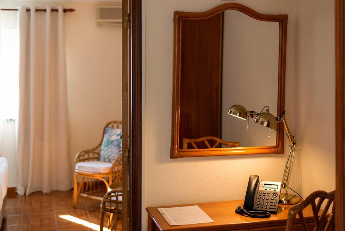 The Blue Bamboo Hotel - Duna Parque Resorts & Hotels ヴィラ・ノヴァ・デ・ミルフォンテス エクステリア 写真